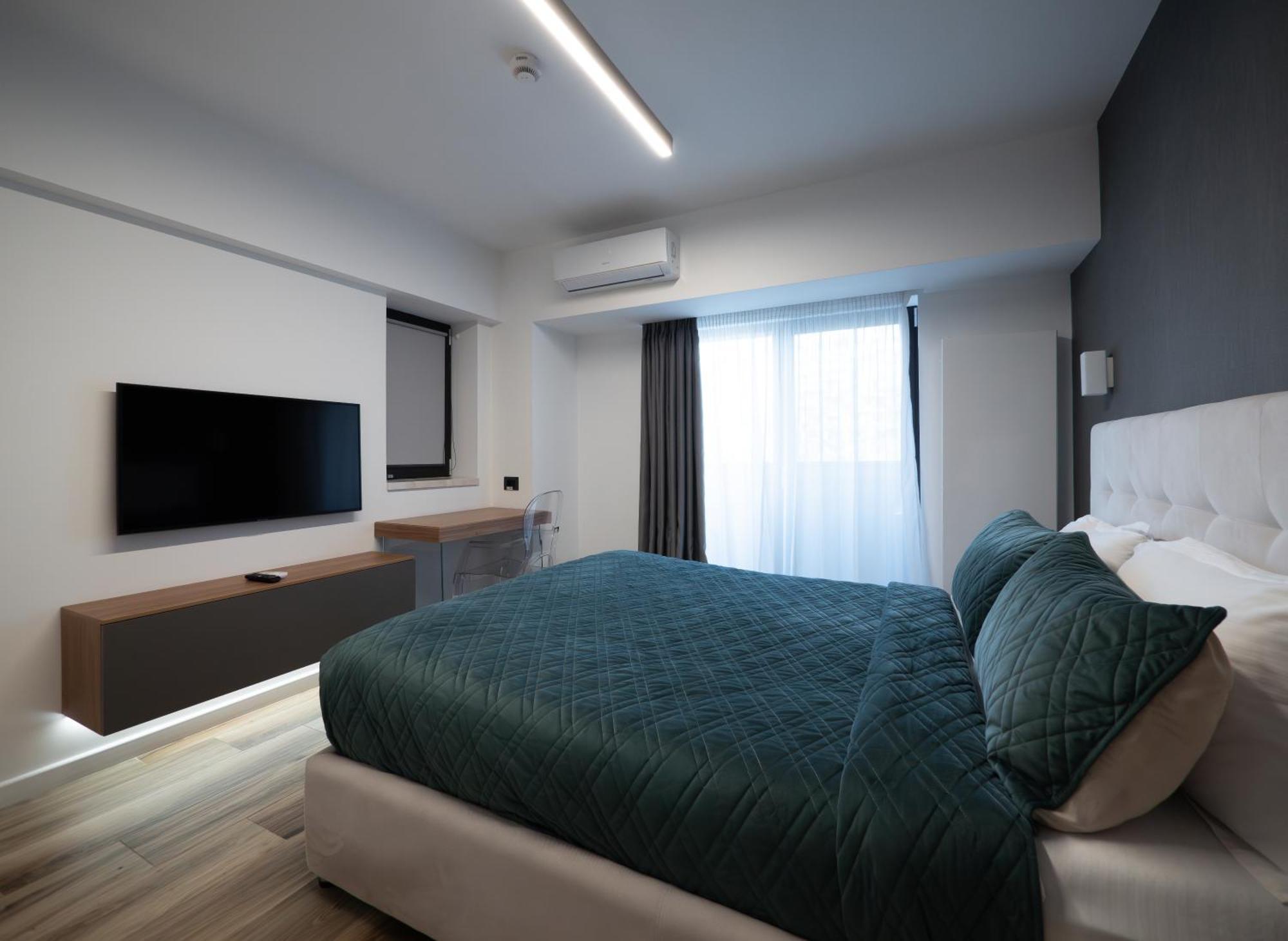 Hotel Novos Luxury