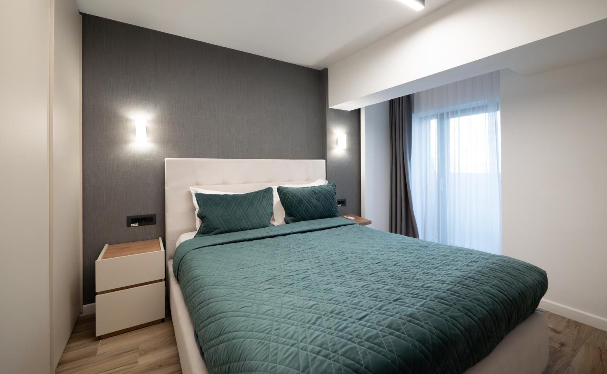 Novos Luxury * Bucureşti